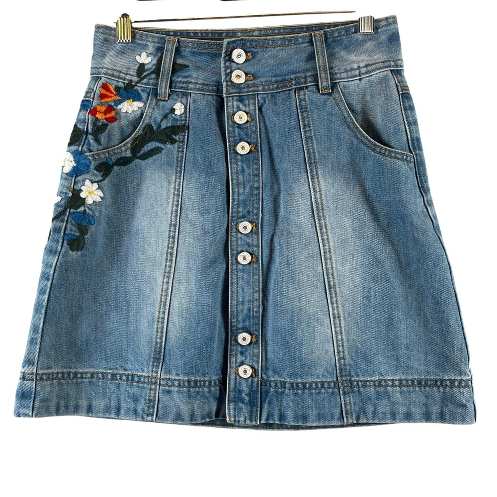 VTG Y2K Th.reasa Denim Floral Embroidered Button Front A Line Mini Skirt Size M